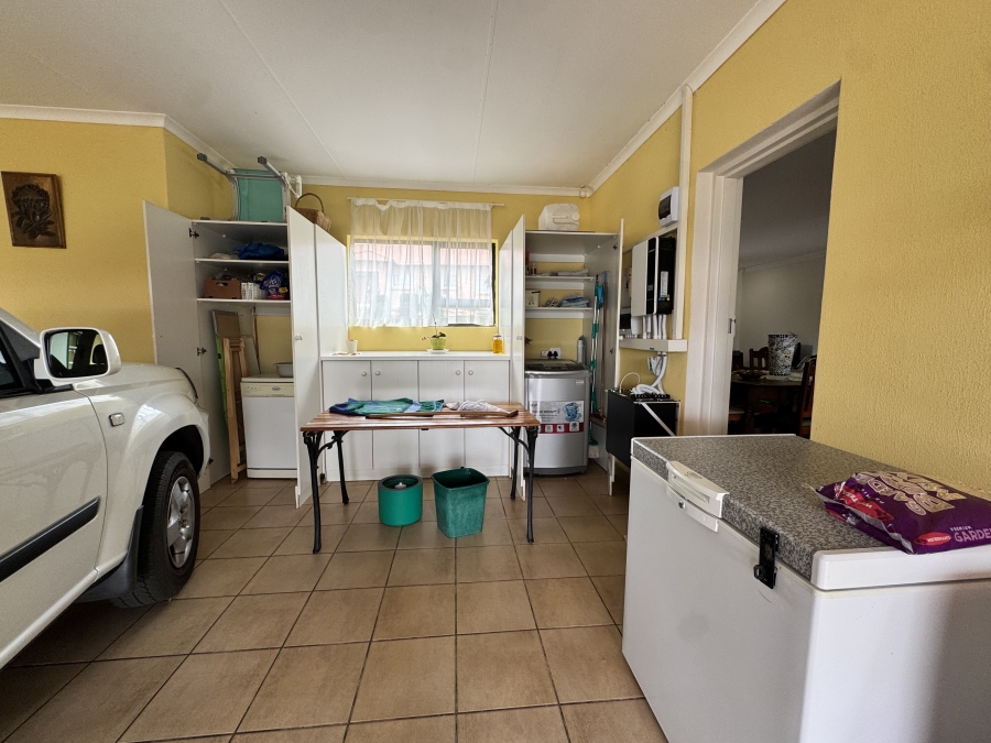2 Bedroom Property for Sale in Flamwood North West